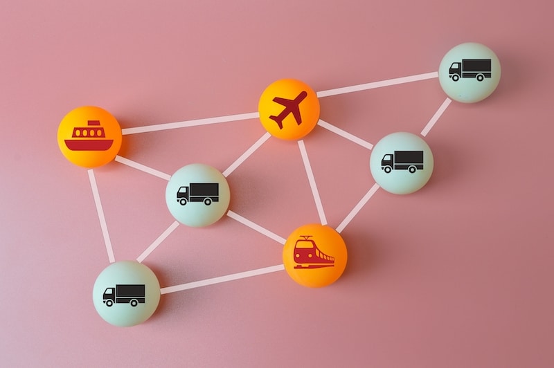 icons of mulitiple modes of transportation connected by straws