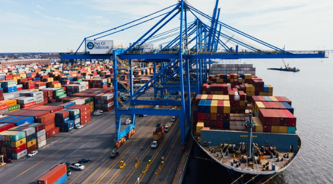 Transloading vs Intermodal Shipping: Powerful Logistics in 2025 2 Transloading Vs Intermodal Shipping
