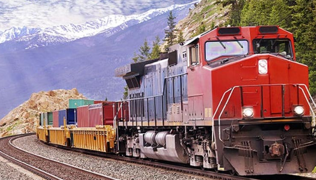 7 Powerful Ways Rail Freight in Canada Can Help You Lower Transportation Costs in 2025 2 Rail Freight